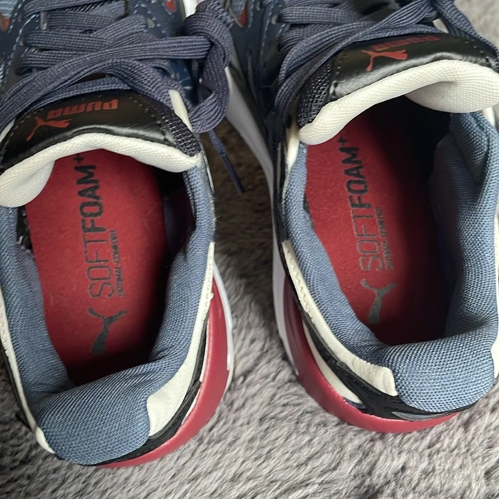 Puma Blue Sneakers, Size: 4/4C, Women's 5.5, UK 3, or a Euro 35.5